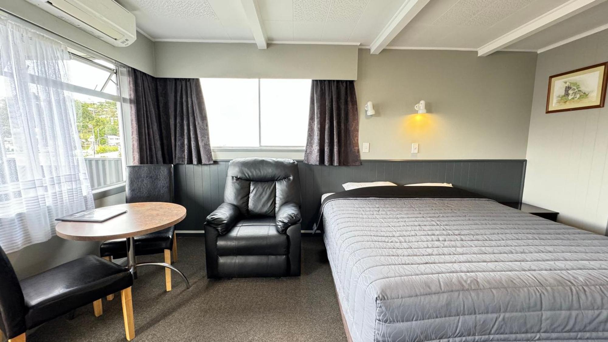 Central Court Motel Фангареи Экстерьер фото