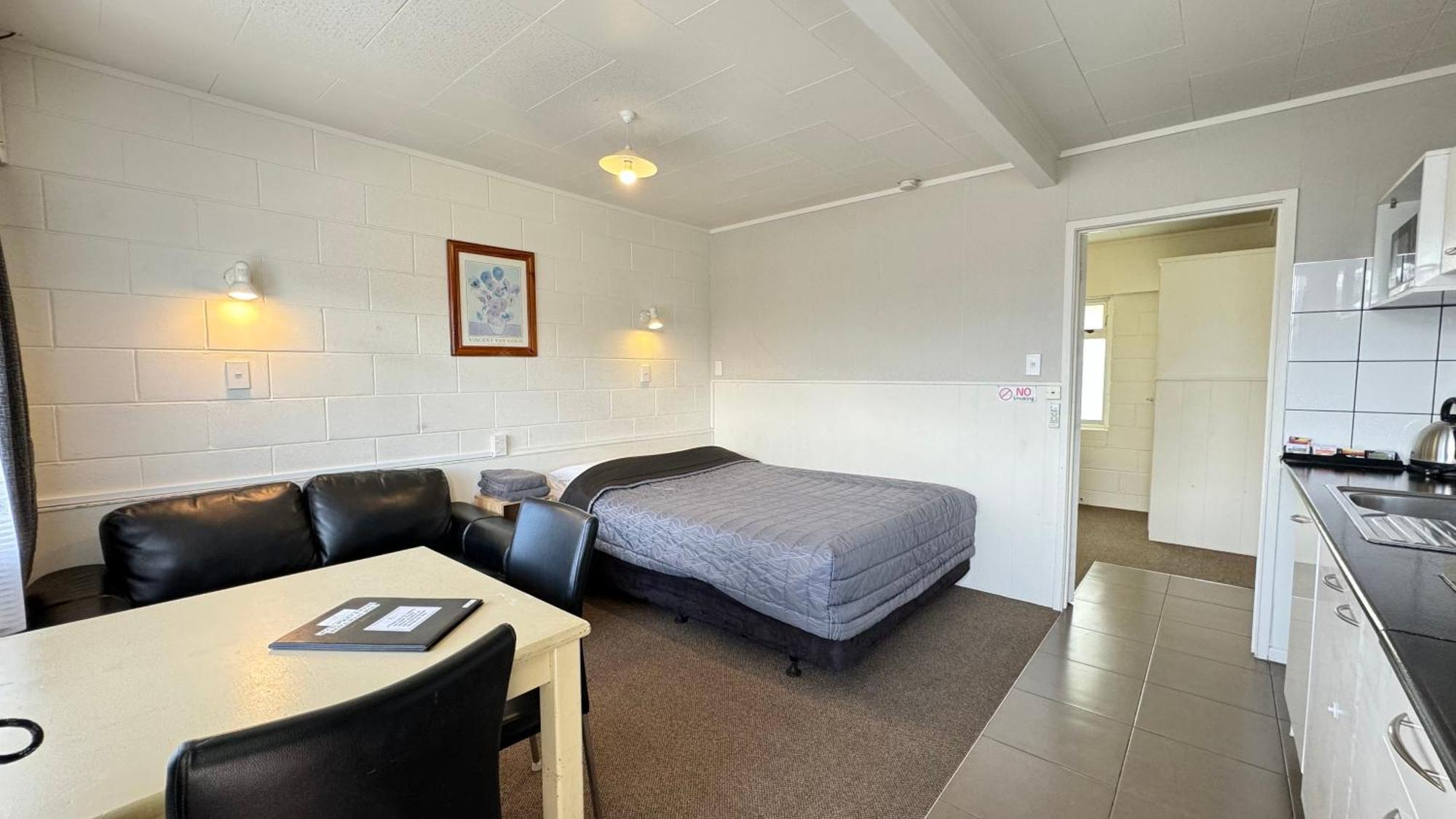 Central Court Motel Фангареи Экстерьер фото